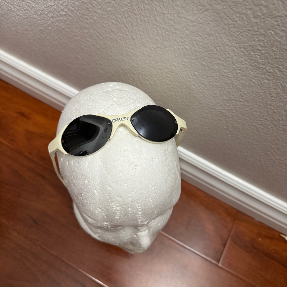 Oakley Vintage Sunglasses Y2k 90s - Picture 3 of 6